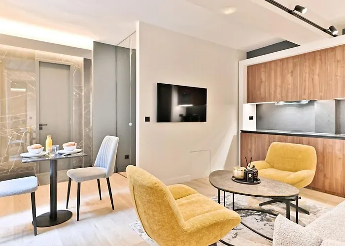 Magnifique #miromesnil #monceau #paris Lägenhet Paris